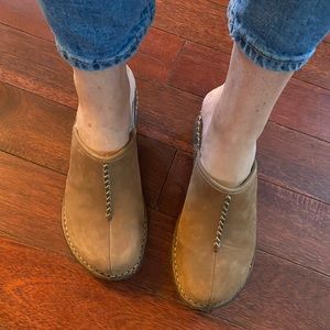 Ugg Sheepskin Sherpa Clogs